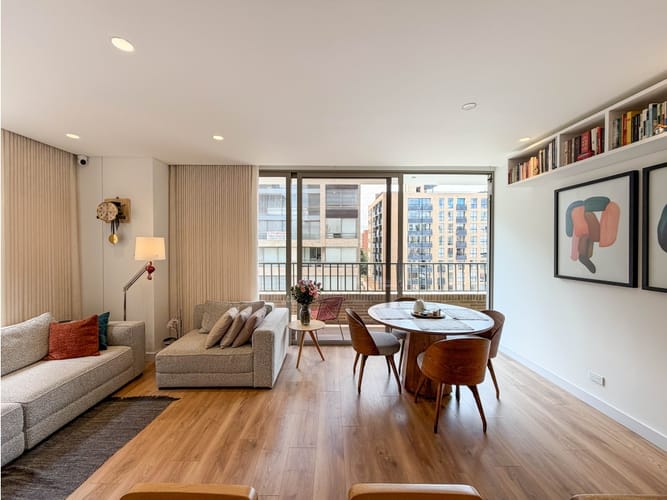 Apartamento de 2 alcobas en venta en Chico Norte, Bogotá, 106 m² · foto 4 de 24