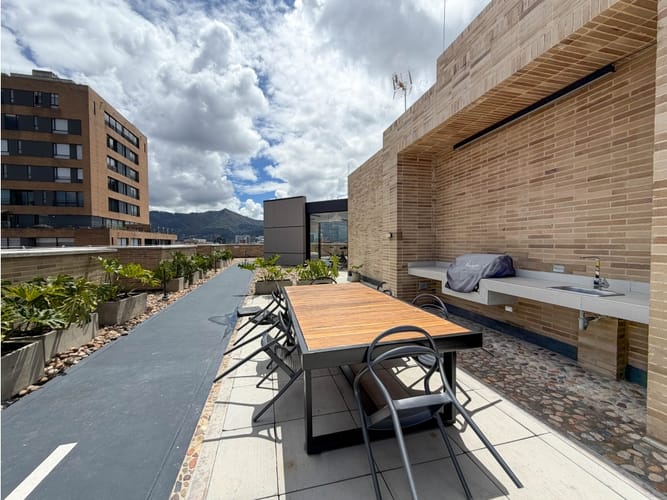 Apartamento de 2 alcobas en venta en Chico Norte, Bogotá, 106 m² · foto 16 de 24