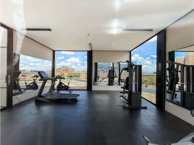 Apartamento de 2 alcobas en venta en Chico Norte, Bogotá, 106 m² · foto 18 de 24