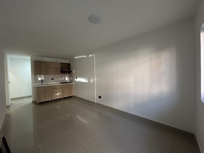 Apartamento de 3 alcobas en arriendo en Señorial, Envigado, 55 m² · foto 2 de 19