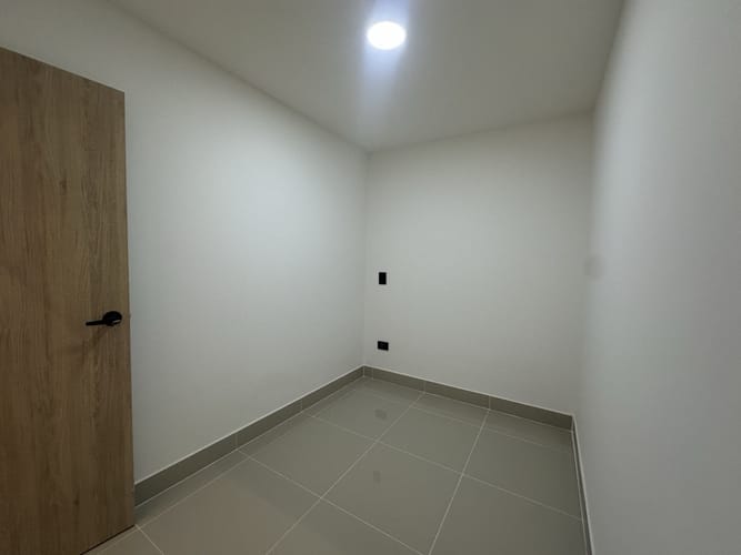Apartamento de 3 alcobas en arriendo en Señorial, Envigado, 55 m² · foto 10 de 19