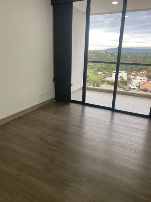 Apartamento de 2 alcobas en arriendo en Los Colegios, Rionegro, 73 m² · foto 3 de 14