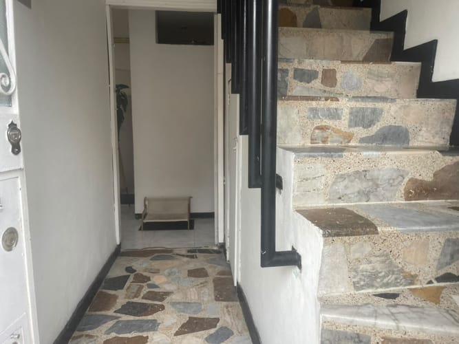 Casa de 7 alcobas en venta en Libertador, Bogotá, 230 m² · foto 9 de 24