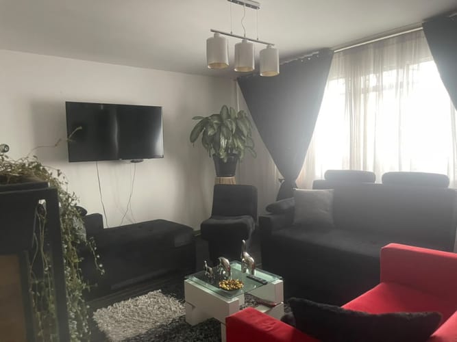 Casa de 7 alcobas en venta en Libertador, Bogotá, 230 m² · foto 15 de 24