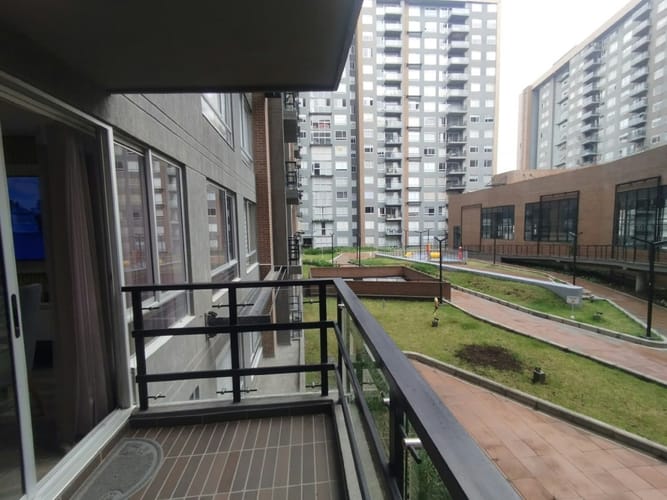 Apartamento de 3 alcobas en venta en La Felicidad, Bogotá, 88 m² · foto 10 de 24