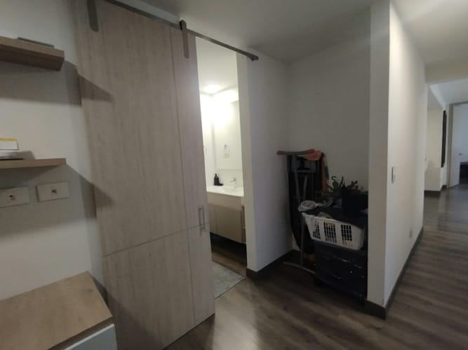 Apartamento de 3 alcobas en venta en La Felicidad, Bogotá, 88 m² · foto 18 de 24