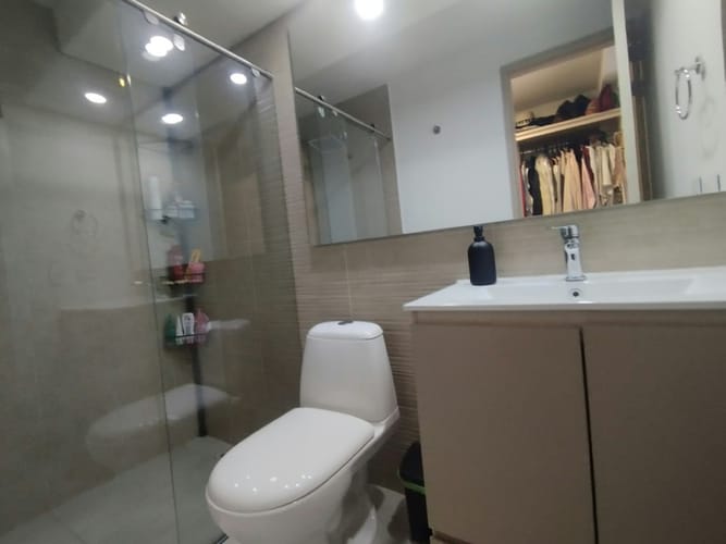Apartamento de 3 alcobas en venta en La Felicidad, Bogotá, 88 m² · foto 22 de 24
