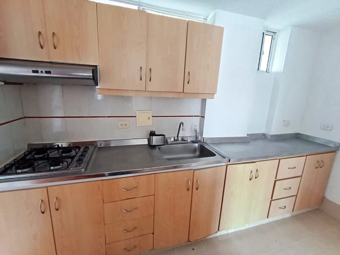 Apartamento de 3 alcobas en venta en Cañaveral, Floridablanca, 91 m² · foto 7 de 16