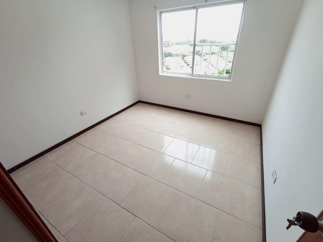 Apartamento de 3 alcobas en venta en Cañaveral, Floridablanca, 91 m² · foto 9 de 16