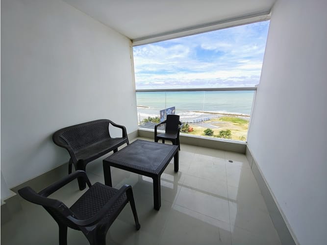Apartamento de 2 alcobas en arriendo en Marbella, Cartagena, 97 m² · foto 2 de 24