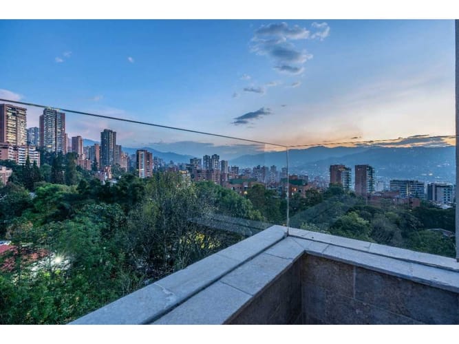 Apartamento de 3 alcobas en venta en La Florida, Medellín, 125 m² · foto 12 de 17