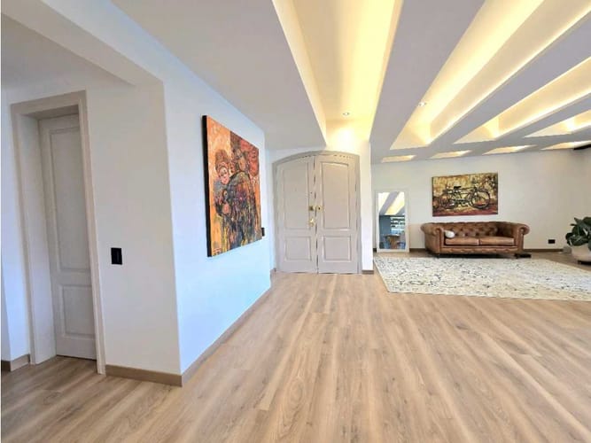 Apartamento de 4 alcobas en venta en El Diamante No. 2, Medellín, 295 m² · foto 4 de 21