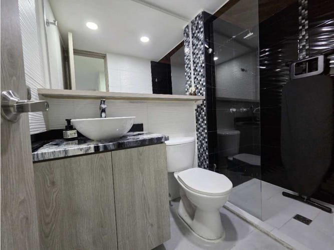 Apartamento de 3 alcobas en venta en El Tesoro, Medellín, 124 m² · foto 5 de 14
