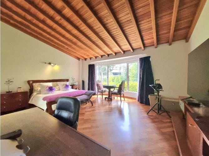 Casa de 4 alcobas en venta en El Tesoro, Medellín, 360 m² · foto 17 de 18