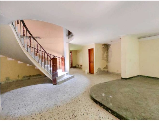 Casa de 5 alcobas en venta en Laureles, Medellín, 297 m² · foto 5 de 18