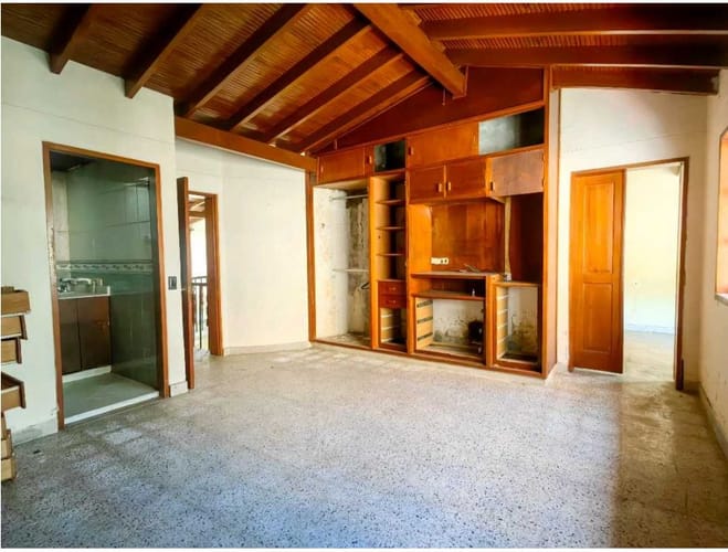 Casa de 5 alcobas en venta en Laureles, Medellín, 297 m² · foto 18 de 18