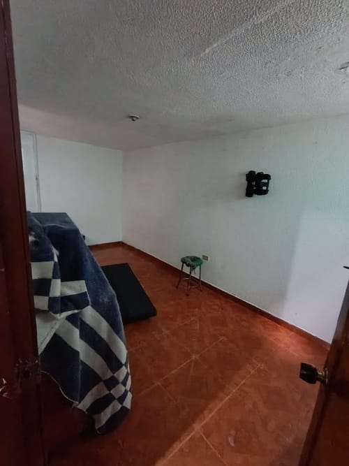 Casa de 6 alcobas en venta en Bosa, Bogotá, 216 m² · foto 5 de 13