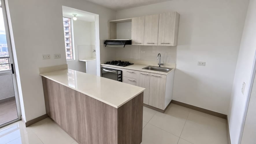 Apartamento de 2 alcobas en venta en Las Brisas, La Estrella, 52 m² · foto 3 de 12