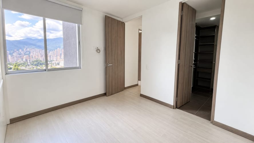Apartamento de 2 alcobas en venta en Las Brisas, La Estrella, 52 m² · foto 7 de 12