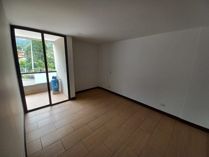 Apartamento de 3 alcobas en venta en El Retiro, 114 m² · foto 11 de 17
