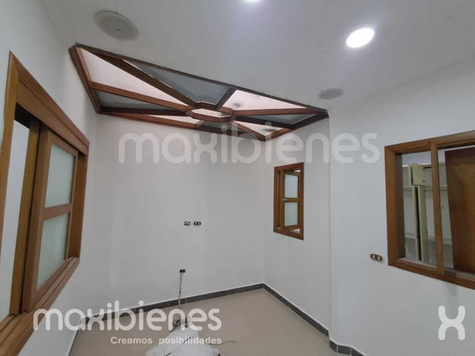 Casa de 2 alcobas en arriendo en Los Colores, Medellín, 90 m² · foto 10 de 15