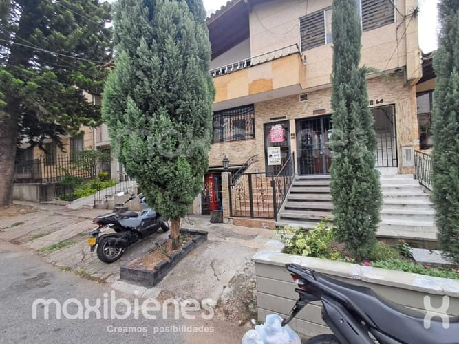 Casa de 2 alcobas en arriendo en Los Colores, Medellín, 90 m² · foto 15 de 15