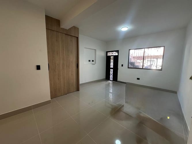 Apartamento de 2 alcobas en arriendo en Las Casitas, Envigado, 65 m² · foto 2 de 19