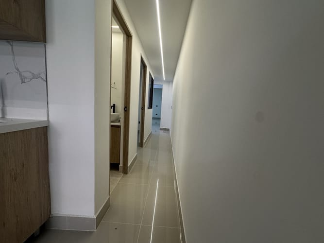 Apartamento de 2 alcobas en arriendo en Las Casitas, Envigado, 65 m² · foto 4 de 19