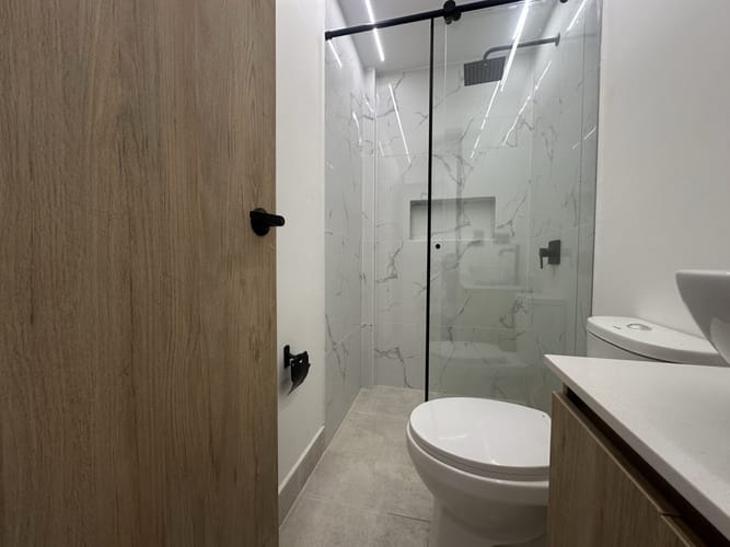 Apartamento de 2 alcobas en arriendo en Las Casitas, Envigado, 65 m² · foto 8 de 19