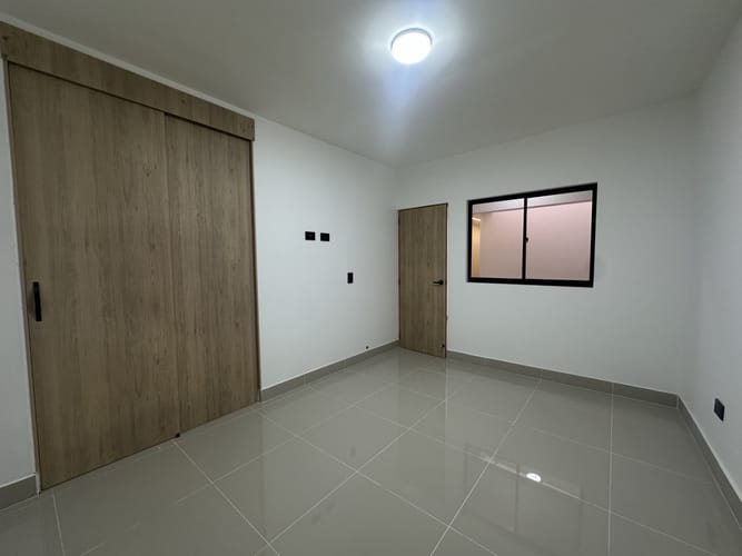 Apartamento de 2 alcobas en arriendo en Las Casitas, Envigado, 65 m² · foto 15 de 19