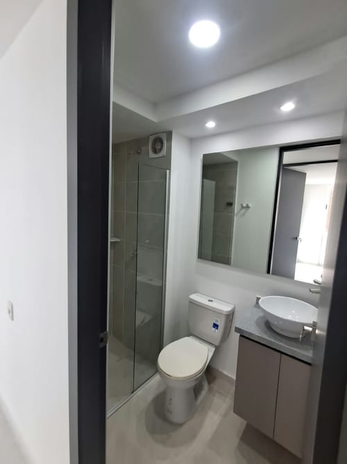 Apartamento de 2 alcobas en arriendo en Ciudad Mallorquin, Barranquilla, 49 m² · foto 21 de 23