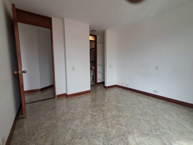 Apartamento de 3 alcobas en venta en El Trianon, Itagüí, 135 m² · foto 15 de 24