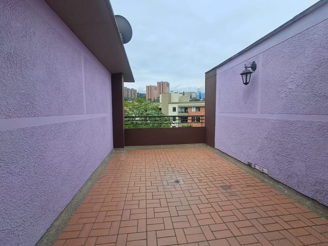 Apartamento de 3 alcobas en venta en El Trianon, Itagüí, 135 m² · foto 24 de 24