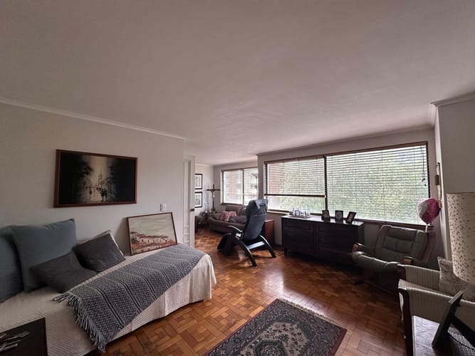 Apartamento de 4 alcobas en venta en El Poblado, Medellín, 242 m² · foto 15 de 19