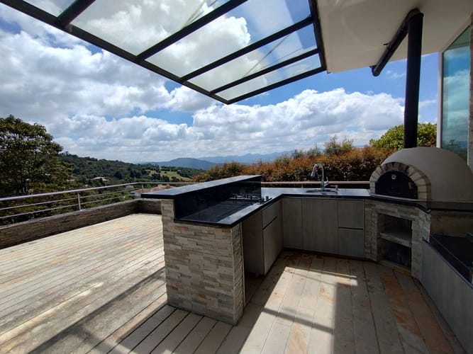 Casa de 4 alcobas en venta en Centro, Sopó, 360 m² · foto 8 de 21
