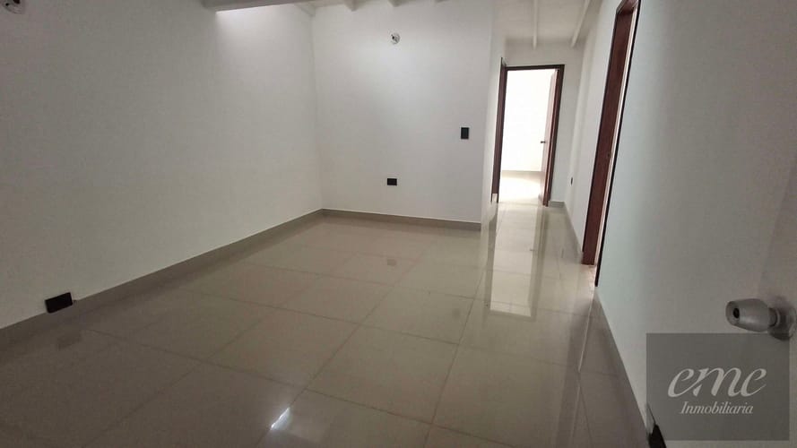Casa de 4 alcobas en arriendo en Belén Rincón, Medellín, 110 m² · foto 8 de 12