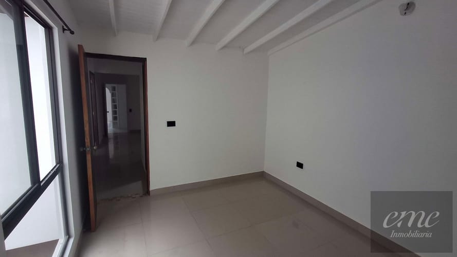 Casa de 4 alcobas en arriendo en Belén Rincón, Medellín, 110 m² · foto 10 de 12