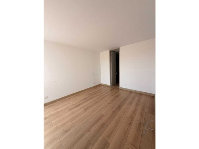 Apartamento de 2 alcobas en arriendo en Calahorra, Cajicá, 76 m² · foto 13 de 18