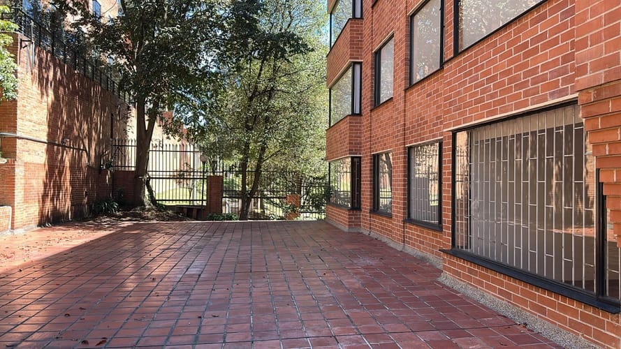 Apartamento de 3 alcobas en venta en Niza, Bogotá, 104 m² · foto 4 de 24