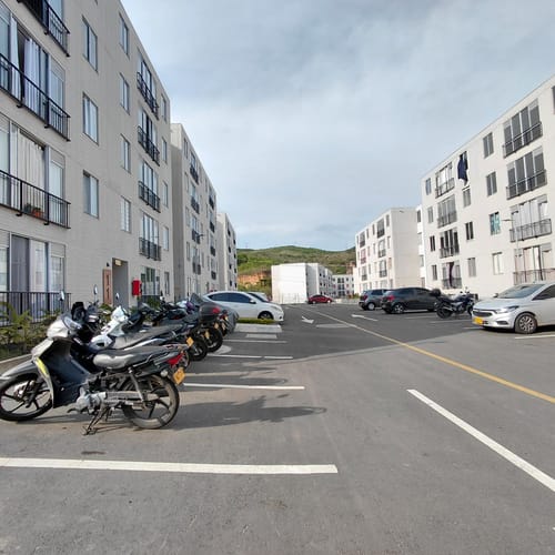 Apartamento de 2 alcobas en arriendo en Zona Industrial, Yumbo, 52 m² · foto 24 de 24