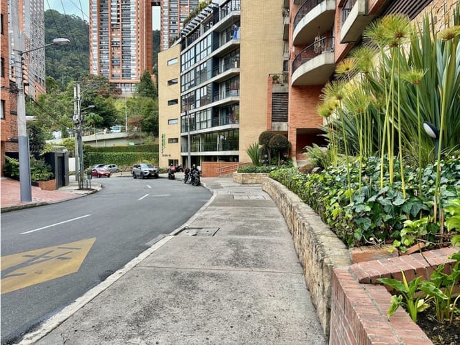Apartaestudio en venta en Chapinero Alto, Bogotá, 52 m² · foto 20 de 21