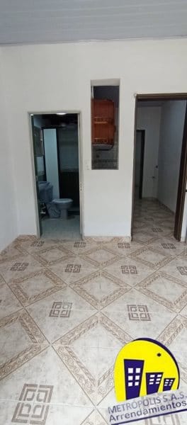 Apartaestudio en arriendo en Prado, Medellín, 33 m² · foto 8 de 17