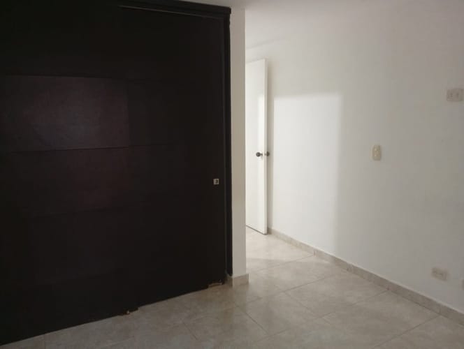 Apartamento de 2 alcobas en arriendo en Las Violetas, Medellín, 51 m² · foto 6 de 12