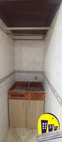 Apartaestudio en arriendo en Prado, Medellín, 33 m² · foto 17 de 17