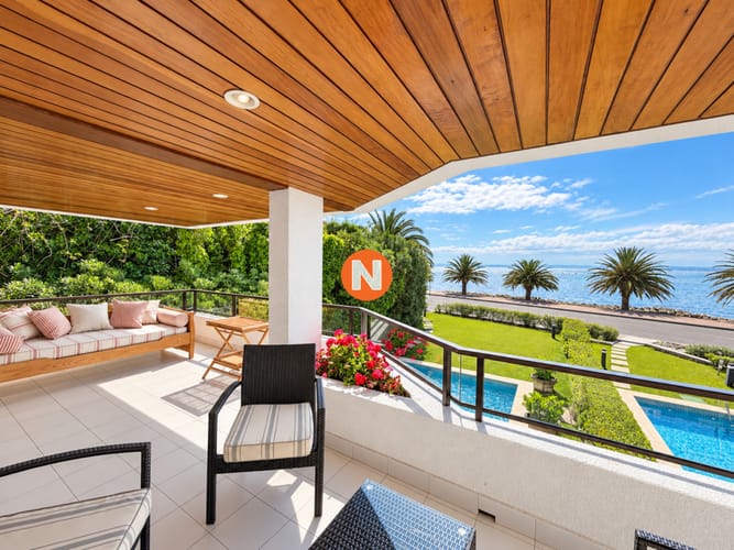 Hermoso Apartamento en Primera Línea ubicado en el Puerto · Foto 3