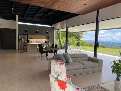 Casa de 4 alcobas en arriendo en La Laja, Rionegro, 450 m² · foto 7 de 24