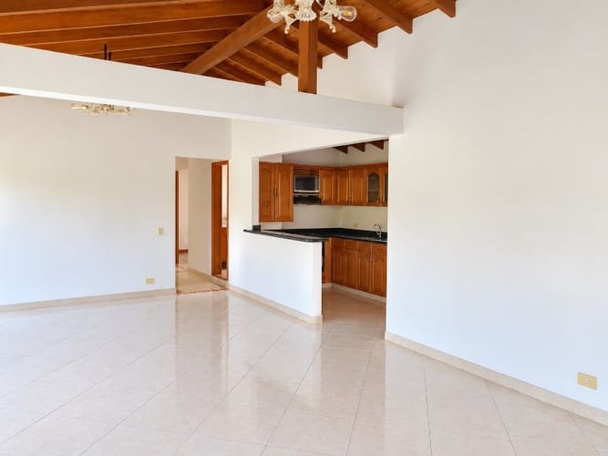 Apartamento de 3 alcobas en venta en Belen Alameda, Medellín, 120 m² · foto 1 de 13