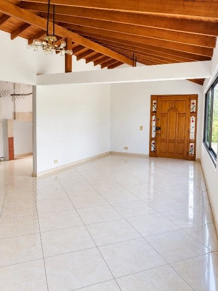 Apartamento de 3 alcobas en venta en Belen Alameda, Medellín, 120 m² · foto 4 de 13