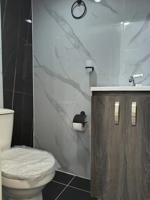 Apartamento de 2 alcobas en arriendo en Los Alcazares, Medellín, 80 m² · foto 9 de 10