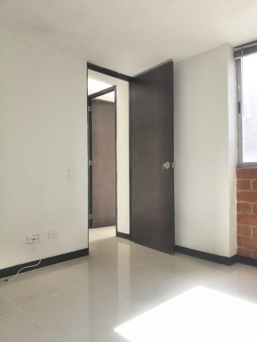 Apartamento de 3 alcobas en arriendo en Viviendas Del Sur, Itagüí, 56 m² · foto 10 de 10